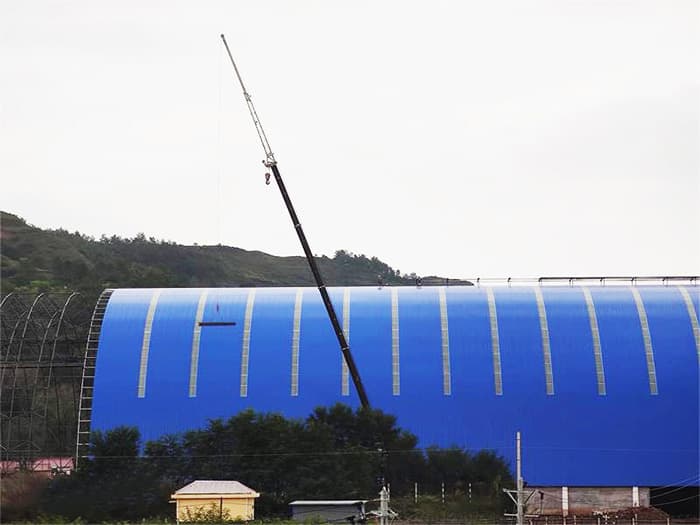 阿勒泰煤棚网架工程