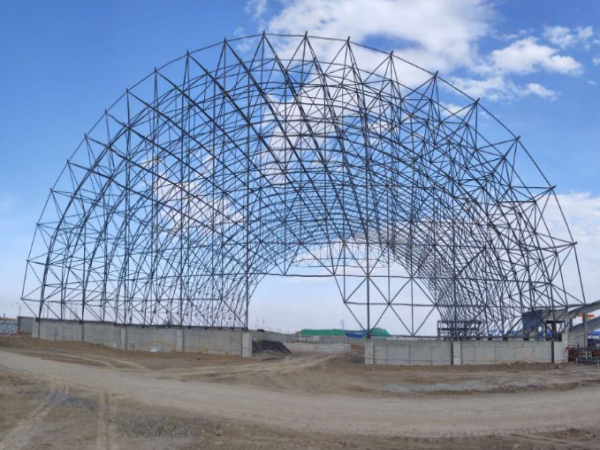 阿勒泰体育场网架结构