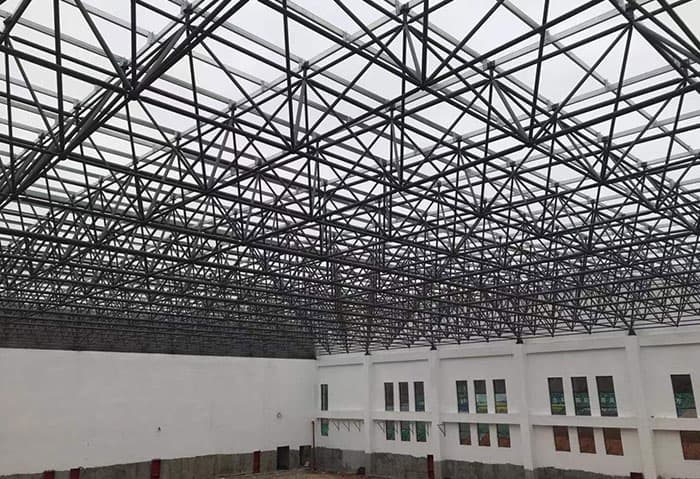 阿勒泰网架施工